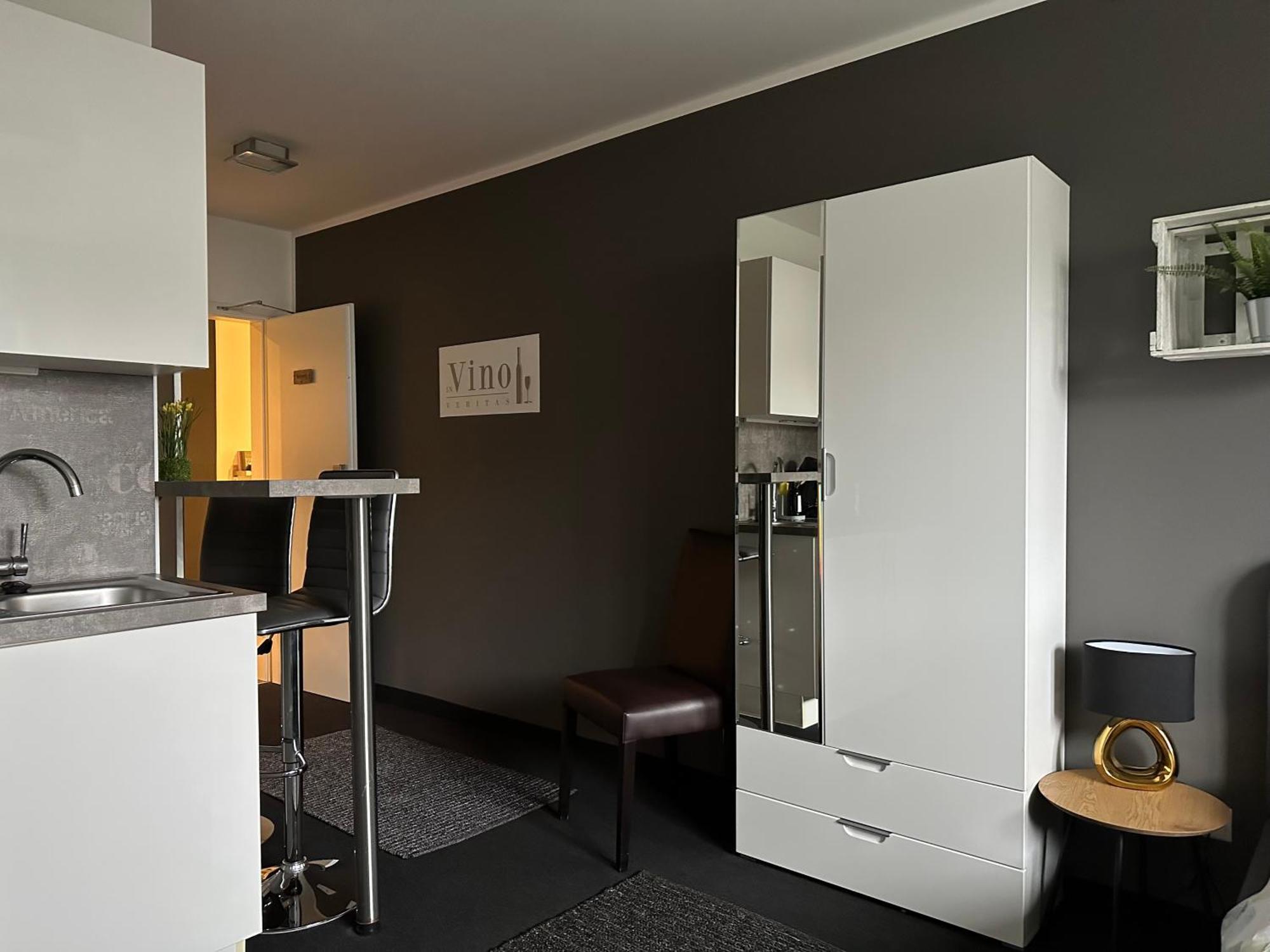 Appartement Weinhaus An Der Bergstrasse à Hambourg Extérieur photo